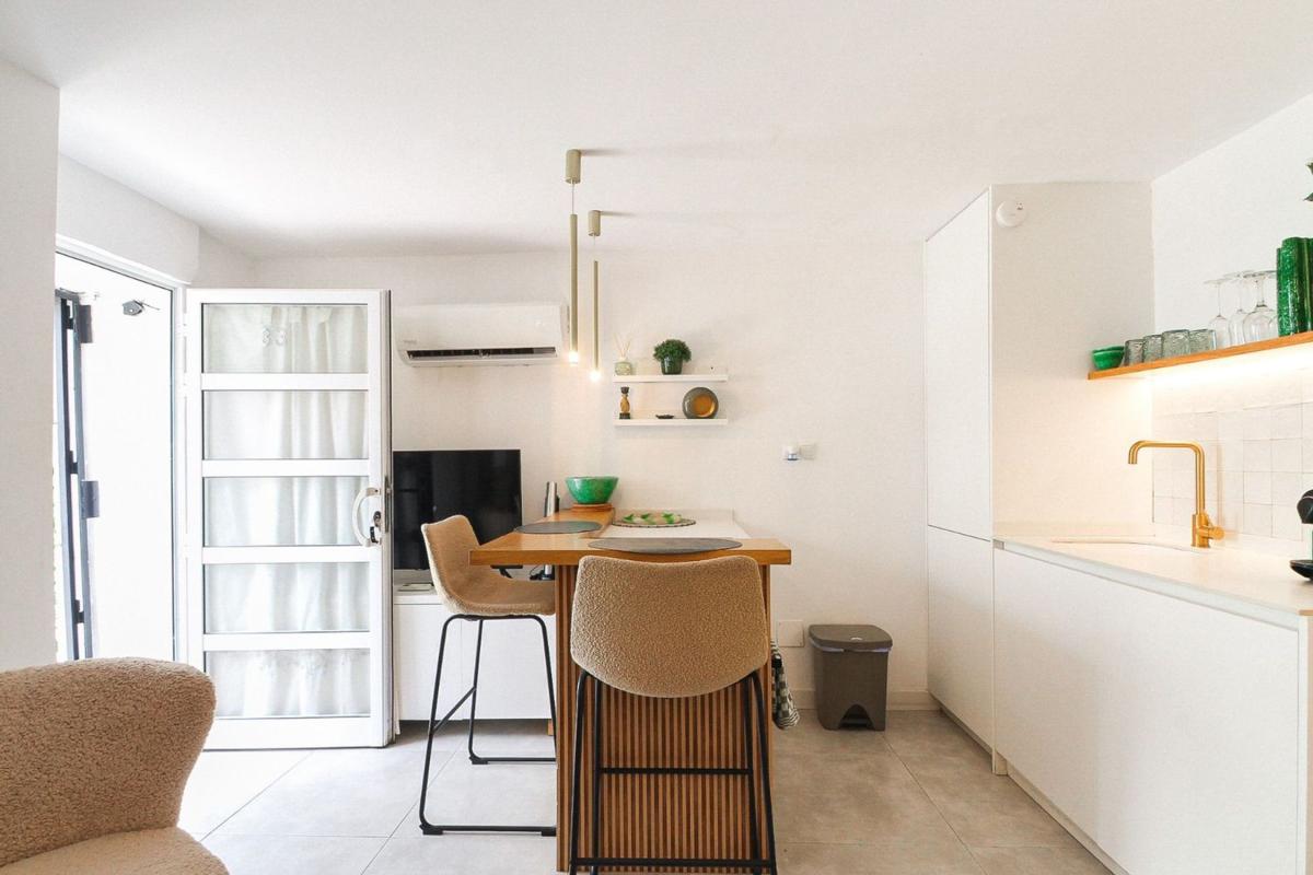 Venta de piso en Piso en Calle San Roque, 33, Casco Histórico-Santa Cruz, Alicante / Alacant, Alicante / Alacant
 photo 5