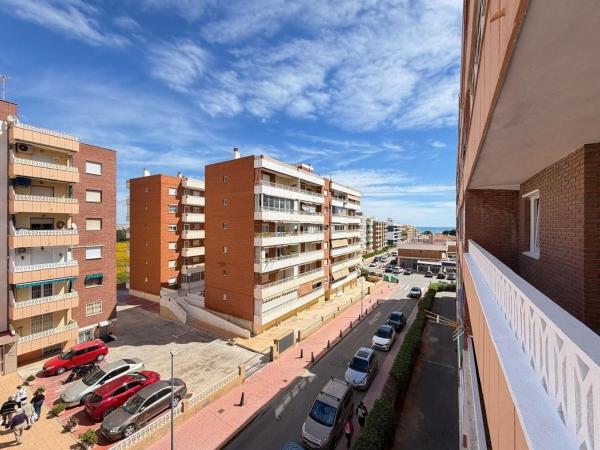 Sale of flat in Piso en Calle Rocio, 3, Punta Prima, Torrevieja, Torrevieja
 photo 3