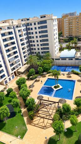 Квартира на продажу на  Piso en Calle Médico Manuel Alberola s/n, Paus, Alicante / Alacant, Аликанте / Алакант photo 1