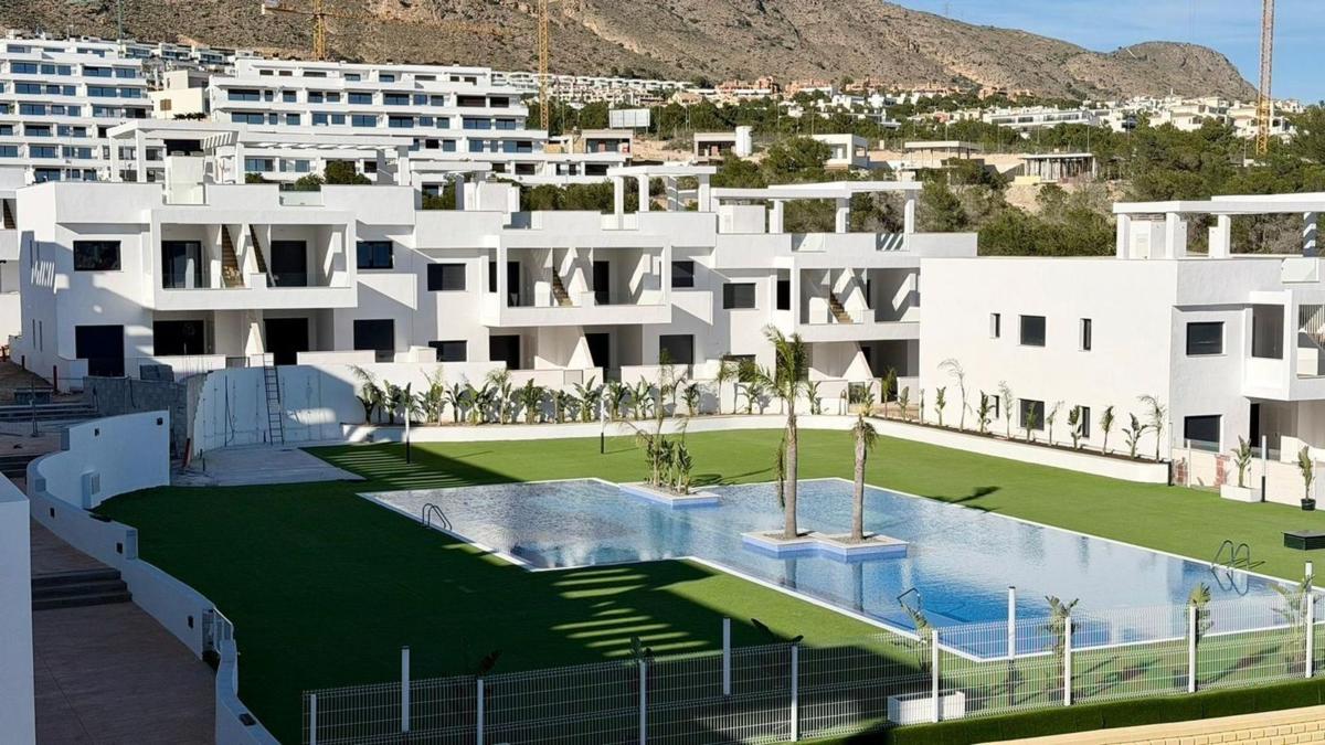 Venta de chalet independiente en Balcón de Finestrat-Terra Marina, Finestrat
photo 2