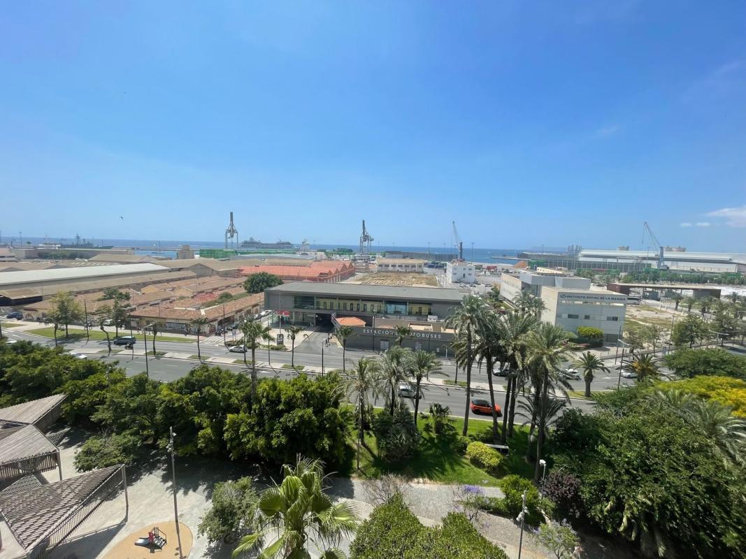 Продажа квартиры на Piso en Avenida de Loring, Ensanche-Diputación, Alicante / Alacant, Аликанте / Алакант
photo 5