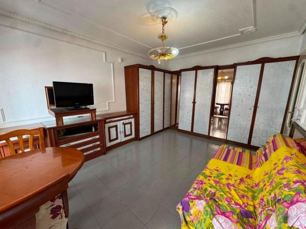 Estudio en venta en Estudio en Calle San Pascual, 94, Centro - Muelle Pesquero, Torrevieja, Torrevieja photo 2