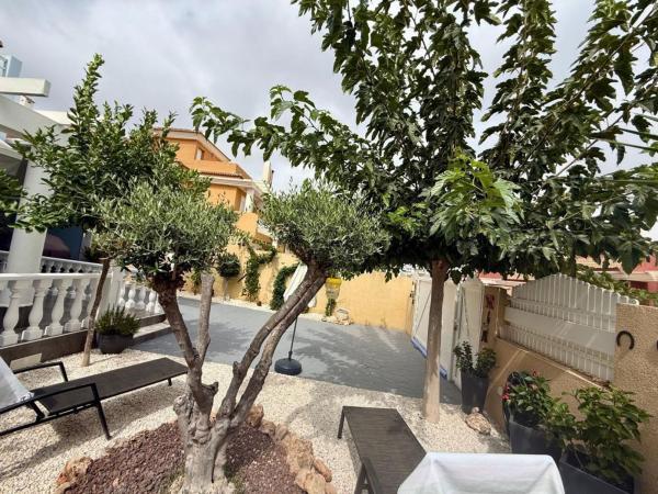 Independent chalet for sale in Casa o chalet en Calle Monte de Santa Pola, Monte Faro-Altomar, Gran Alacant, Gran Alacant
 photo 3
