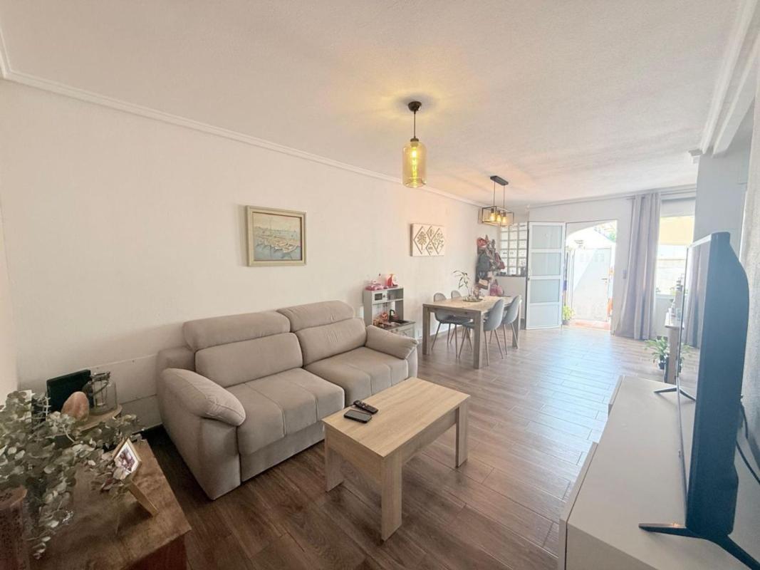 Venta de piso en Piso en Avenida D'Escandinàvia, Monte Faro-Altomar, Gran Alacant, Gran Alacant
photo 5