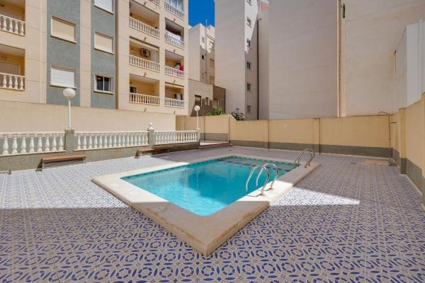 Venta de piso en Piso en Calle la Loma, 58, Avenida Habaneras - Curva de Palangre, Torrevieja, Torrevieja
 photo 4