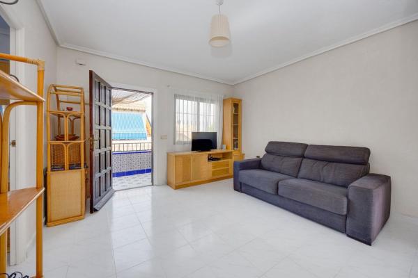 Casa o chalet independiente en Calle Alamo, 3, Cañada del Molino, Torrevieja thumbnail 3