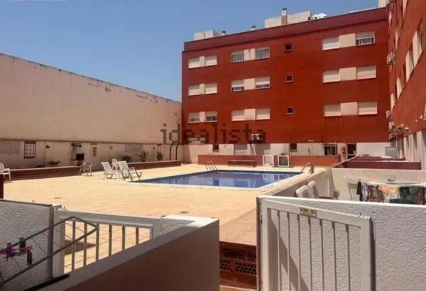 Venta de piso en Piso en Calle Azarbe del Calvario, 5, Almoradí, Almoradí
thumbnail 2