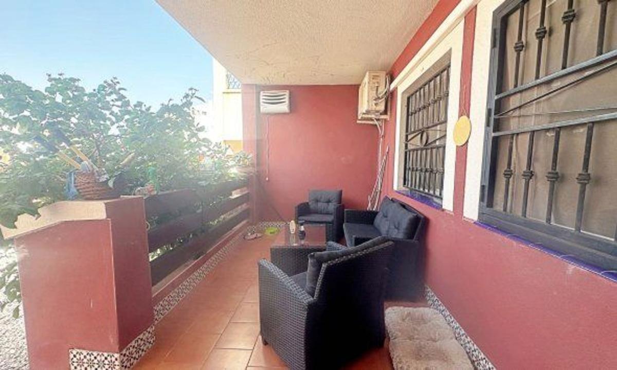 Venta de chalet adosado en Chalet adosado en Calle Sanabria s/n, Los Balcones - Los Altos del Edén, Torrevieja , Torrevieja photo 3