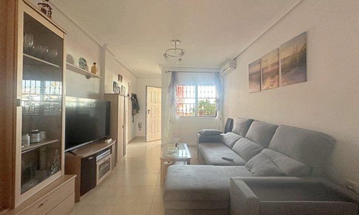 Venta de chalet adosado en Chalet adosado en Calle Sanabria s/n, Los Balcones - Los Altos del Edén, Torrevieja , Torrevieja photo 5