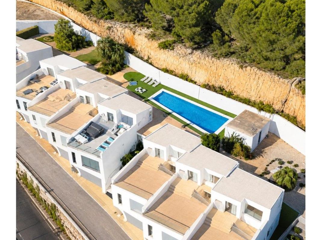 Venta de chalet adosado en Oltamar-Cucarres , Calpe photo 3