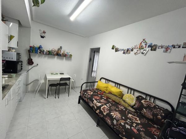 Sprzedaż mieszkania w Piso en Calle del Tomillo, 34, El Molino, Torrevieja, Torrevieja
 photo 4