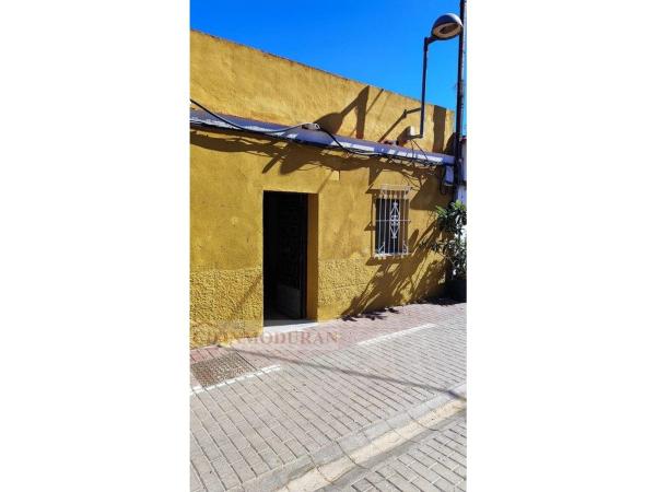 Casa o chalet independiente en Calle San Pedro de Alcántara, 4, Ciudad de Asís - Font-Calent - El Bacarot, Alicante / Alacant photo 1