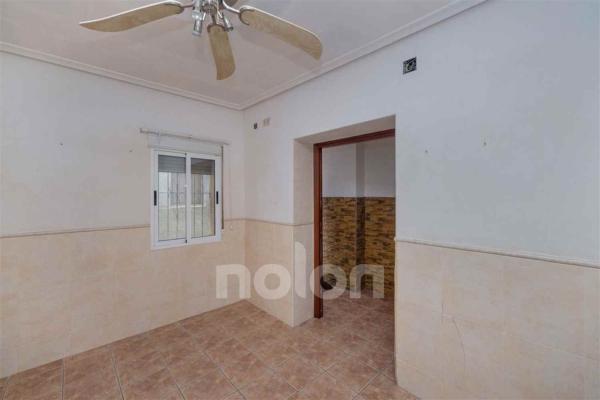 Chalet adosado en Crevillente photo 2