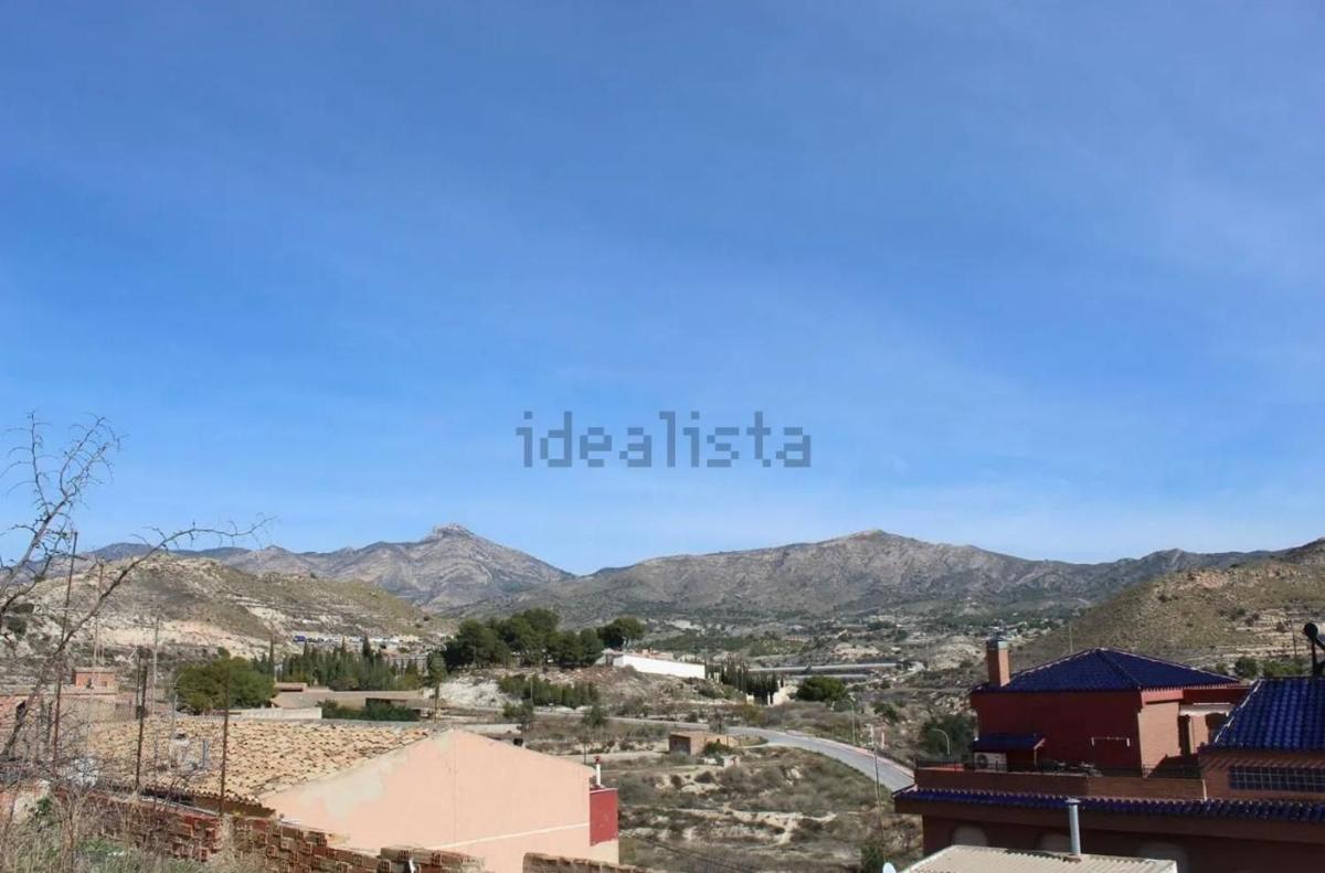 Sale of townhouse in  Chalet adosado en Agost , August photo 2