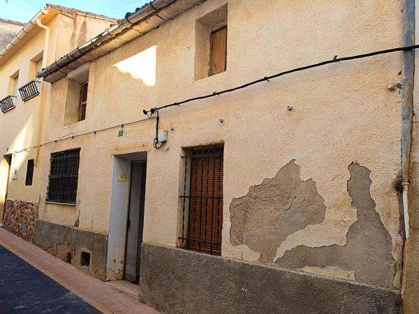 Casa de pueblo en Calle Verge de la Seu s/n, Agres photo 2