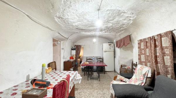 Chalet pareado en Pinoso photo 1