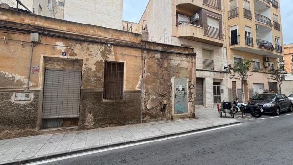Casa o chalet independiente en Calle Sant Josep, Raval de Santa Teresa-El Asilo, Elche / Elx photo 3