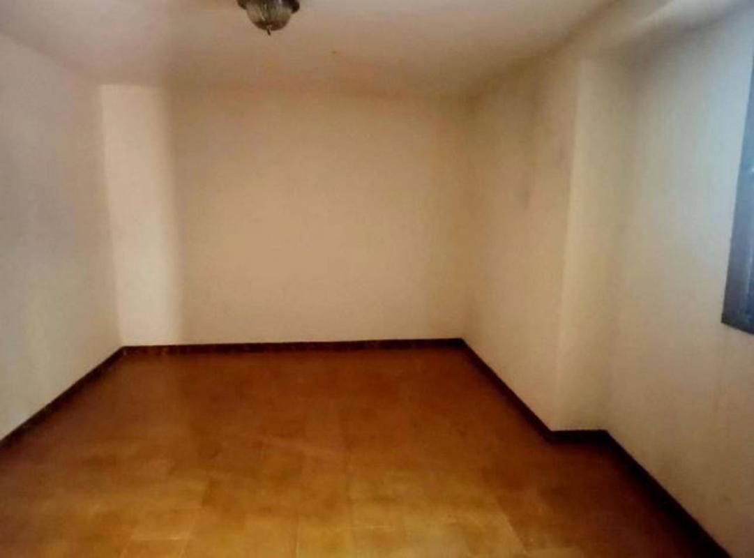 Sprzedaż szeregowego domku w  Chalet adosado en CL San Antonio, 8, Balones , Balones photo 5