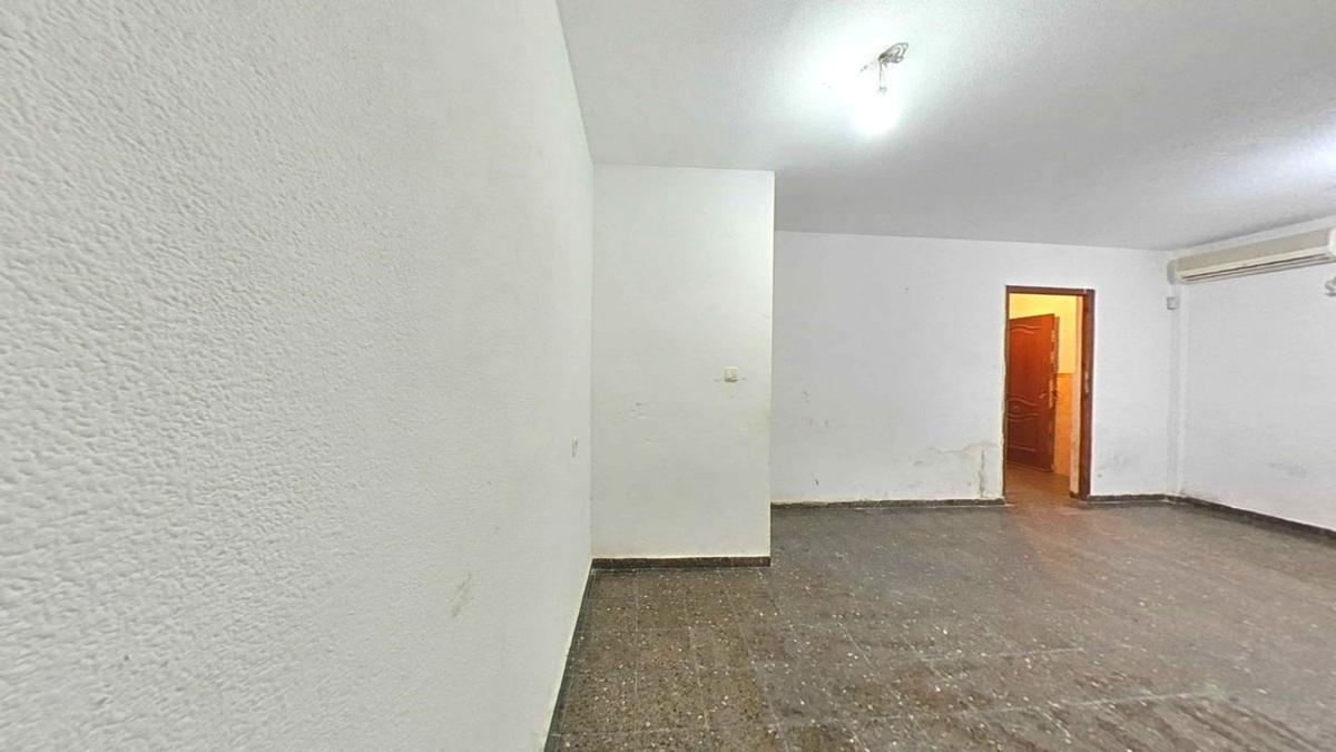 Venta de piso en Virgen del Remedio - Juan XXIII, Alicante / Alacant
 photo 2