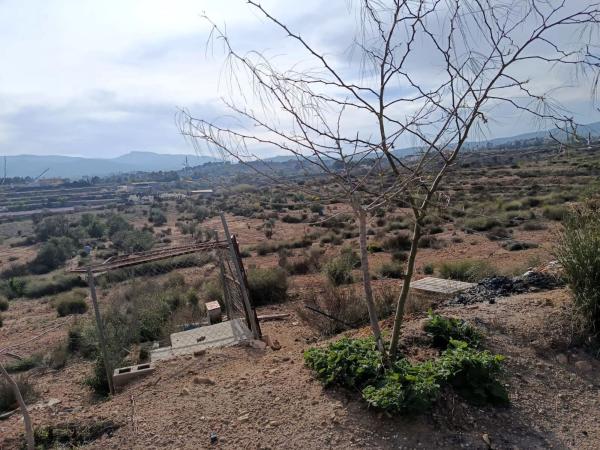 Частный шале на продаже в  Casa o chalet en Monovar, Моновар photo 3