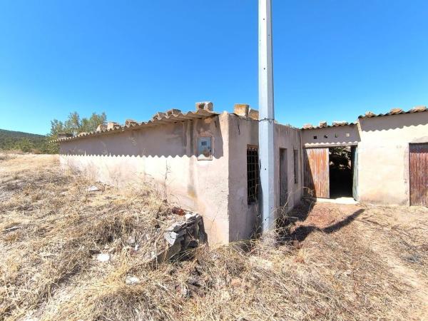 Продаётся загородный участок в  Finca rústica en Monovar , Моновар photo 2