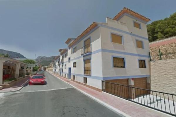 Venta de piso en Piso en Xirles, Polop, Polop
photo 1
