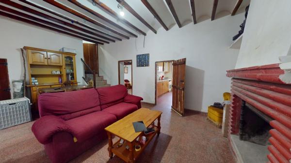 Chalet adosado en Calle de Monòver, Monovar thumbnail 2