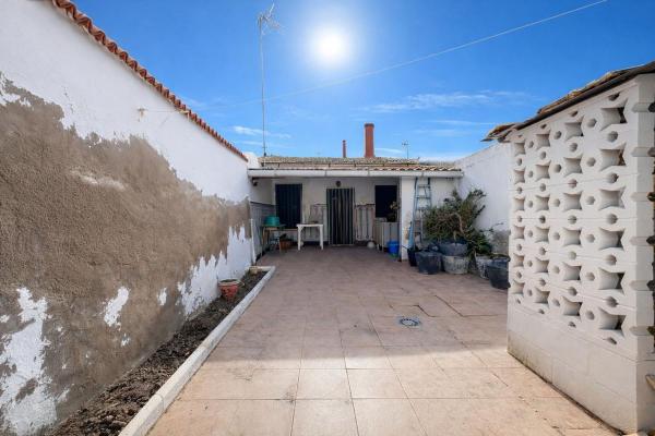 Casa o chalet independiente en Avenida Enrique Pastor, 33, Hondón de los Frailes photo 1