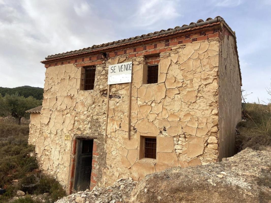 Propiedades en venta y alquiler en España photo 4