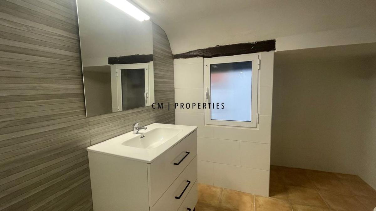 Properties for sale and rent in Spain photo 5