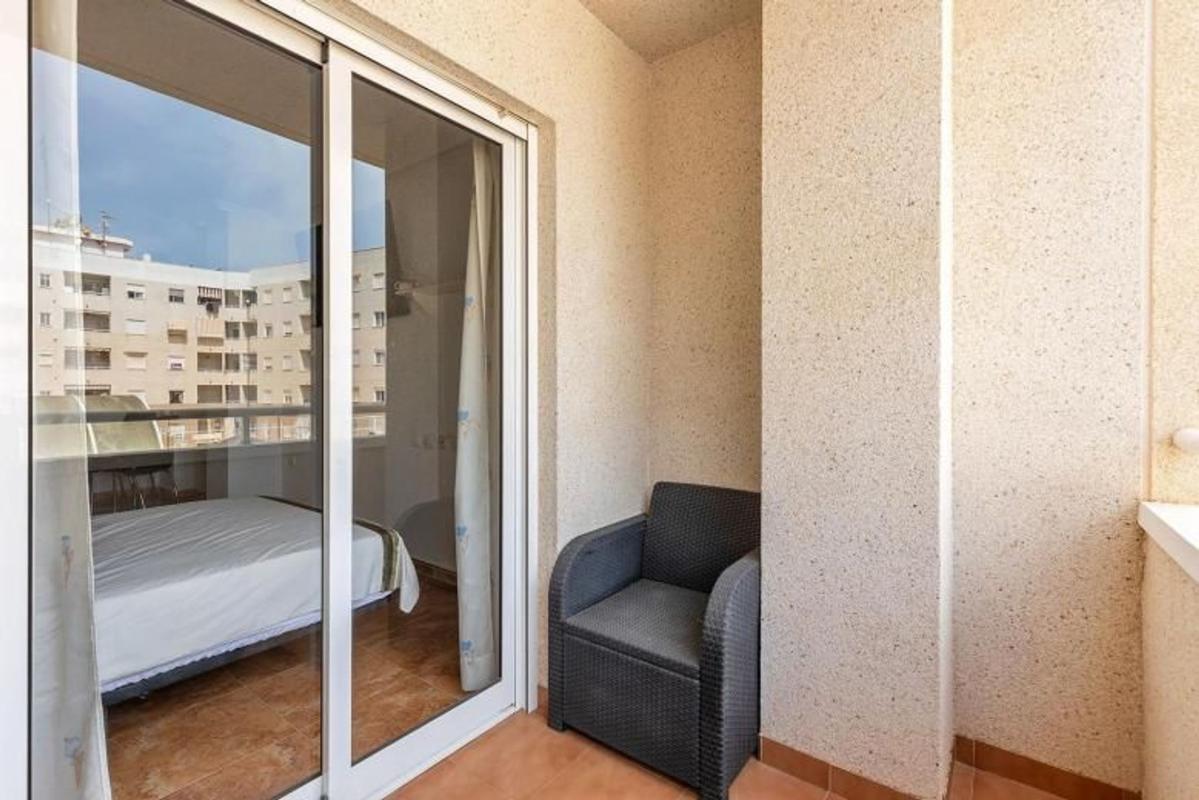 Sale of studio in Estudio en Rambla Juan Mateo García, Centro - Muelle Pesquero, Torrevieja, Torrevieja photo 3