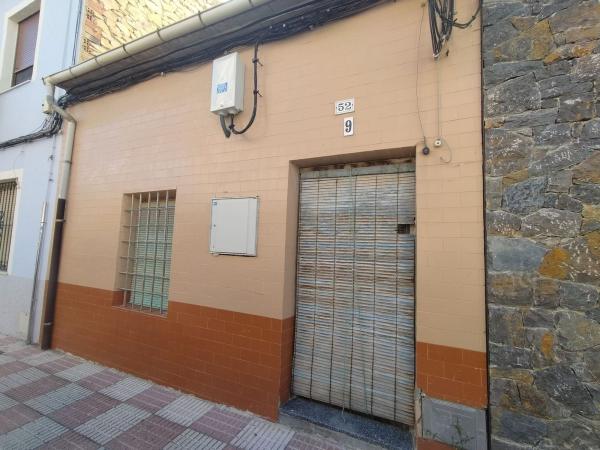 Chalet pareado en Calle Azorín, 52, Castalla photo 1