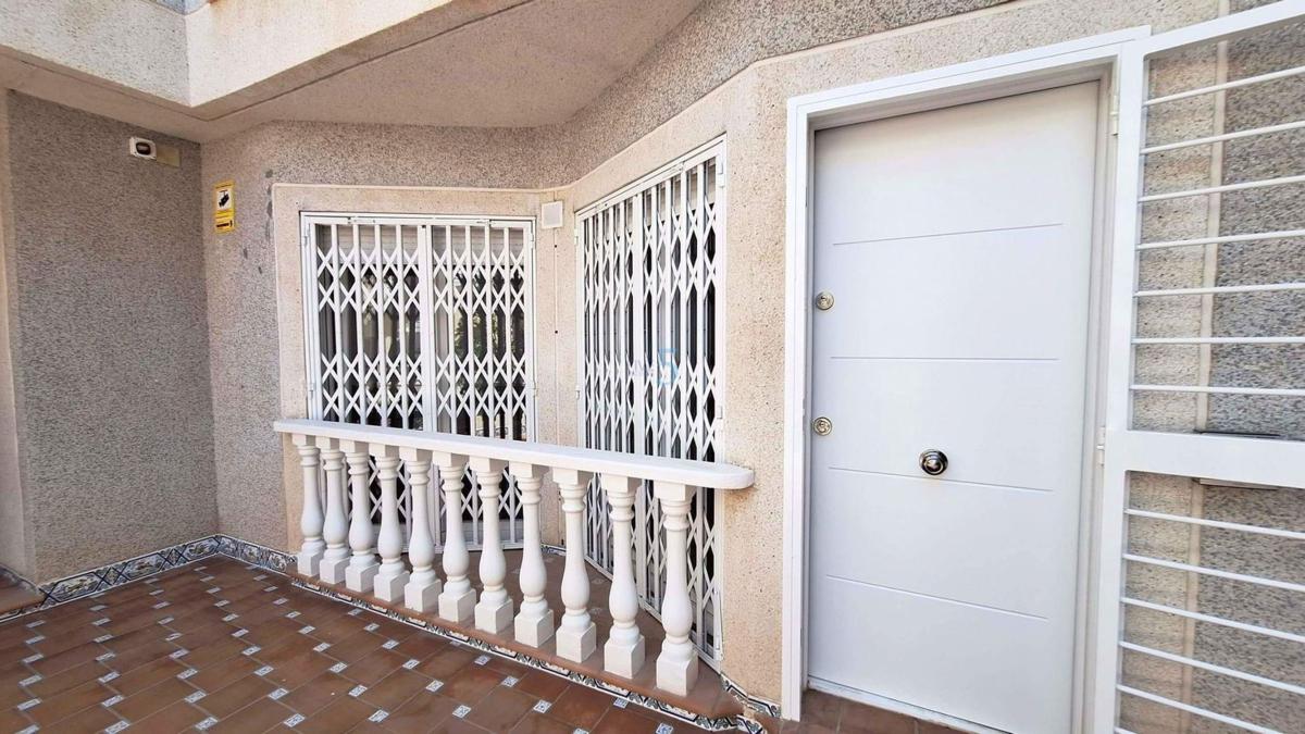 Venta de piso en Piso en Playa de los Locos, Torrevieja, Torrevieja
photo 2