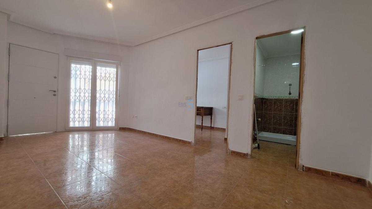 Venta de piso en Piso en Playa de los Locos, Torrevieja, Torrevieja
photo 4