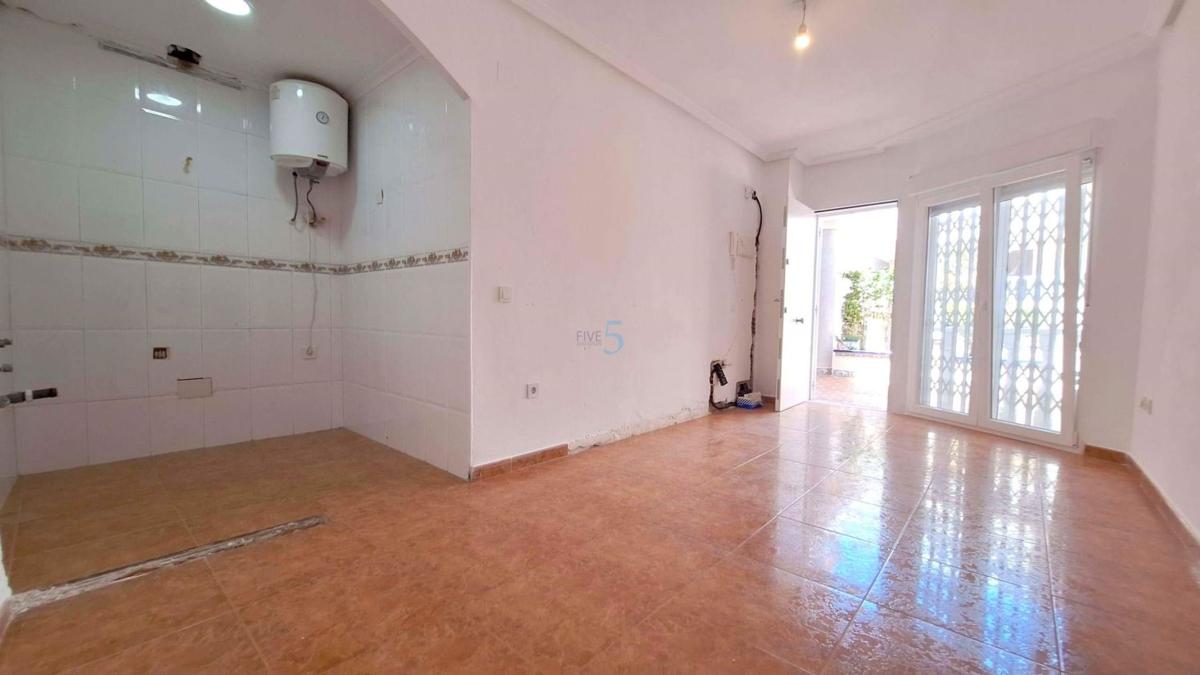 Venta de piso en Piso en Playa de los Locos, Torrevieja, Torrevieja
photo 5