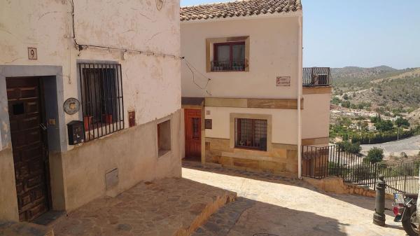 Casa de pueblo en Calle Sant Cristòfol, 15 -1, Finestrat Pueblo, Finestrat thumbnail 1