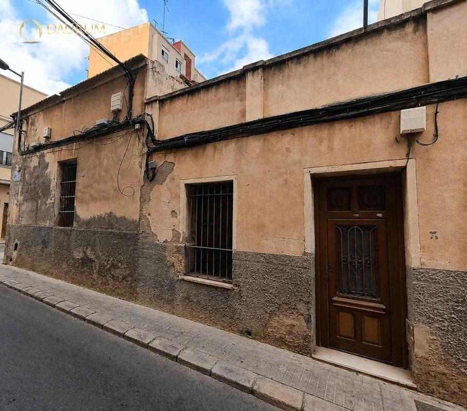 Venta de chalet independiente en Casa o chalet en Calle Sant Sebastià, Crevillente, Crevillente
 photo 2