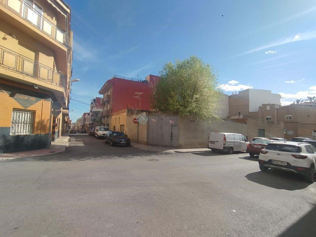 Sprzedaż niezależnego domku jednorodzinnego w Casa o chalet en Calle Virgen de la Soledad, Plaza Castelar - Mercado Central, Elda, Elda photo 3