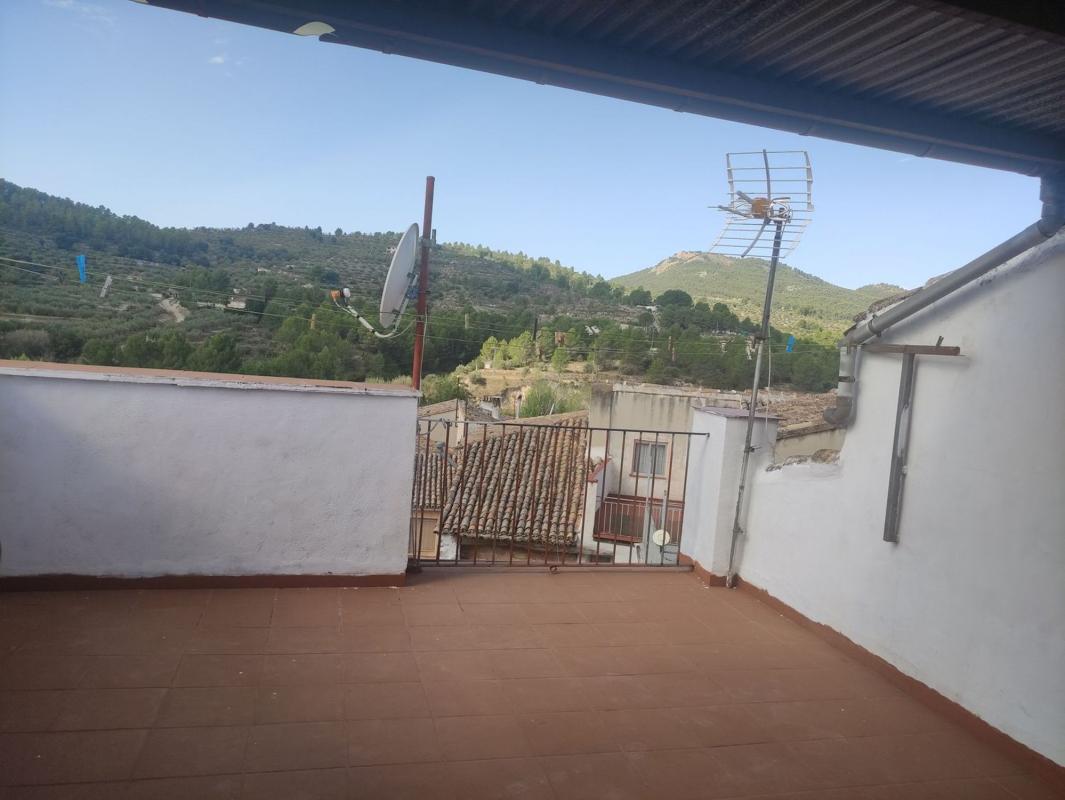 Propiedades en venta y alquiler en España photo 5