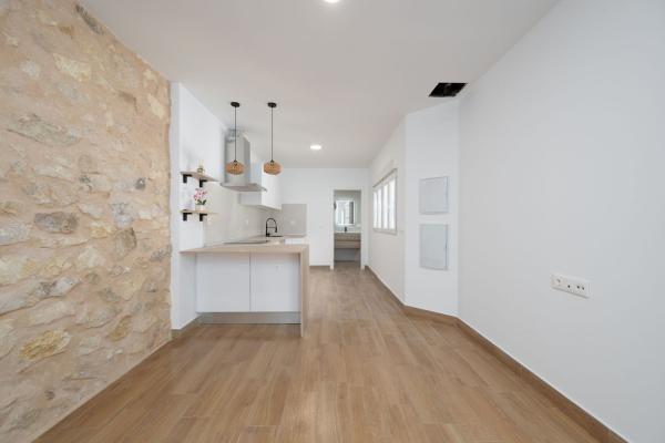 Sale of flat in Piso en Calle la Paz, Plaza Castelar - Mercado Central, Elda, Elda
 photo 2