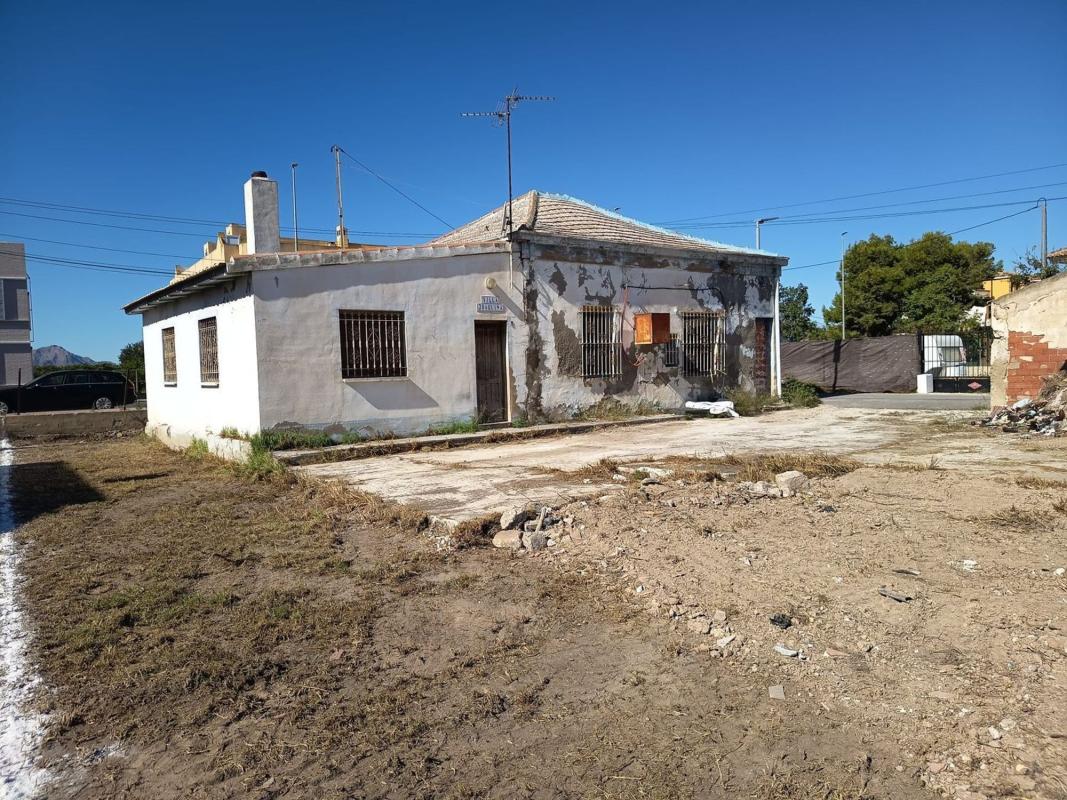 Propiedades en venta y alquiler en España photo 4