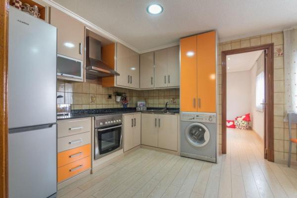 Продажа квартиры на Piso en Carrús Este, Elche / Elx, Эльче / Эльх
 photo 1