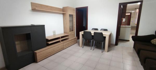 Продажа квартиры на Piso en Calle Ginés García Esquitino, Carrús Este, Elche / Elx, Эльче / Эльх
thumbnail 2