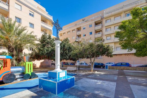 Sprzedaż mieszkania w centrum, Torrevieja
 photo 1