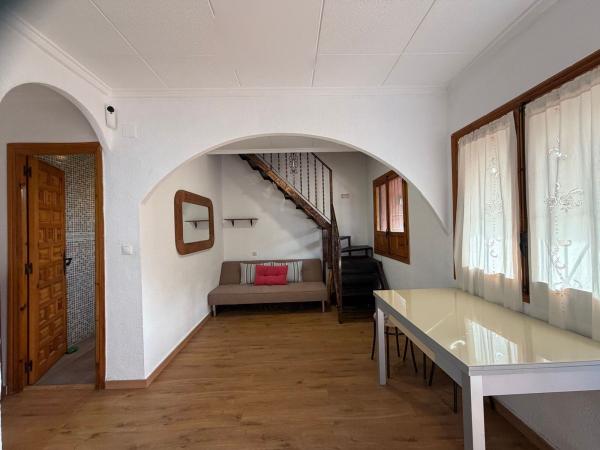 Chalet adosado en Calle Parque Júcar, 10, San Fulgencio photo 1