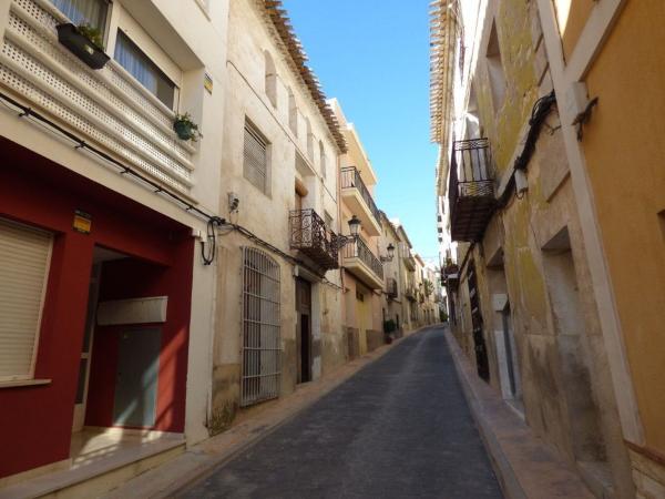 Chalet adosado en Relleu photo 3