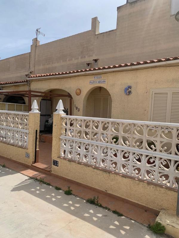 Продажа отдельного шале в  Chalet pareado en Calle Parque Ebro, 193, San Fulgencio, Сан-Фульхенсио photo 3