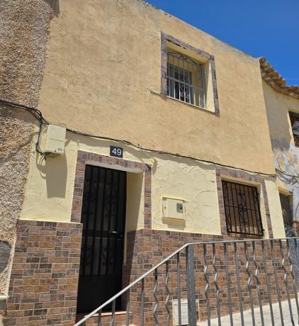 Chalet adosado en Sax photo 1