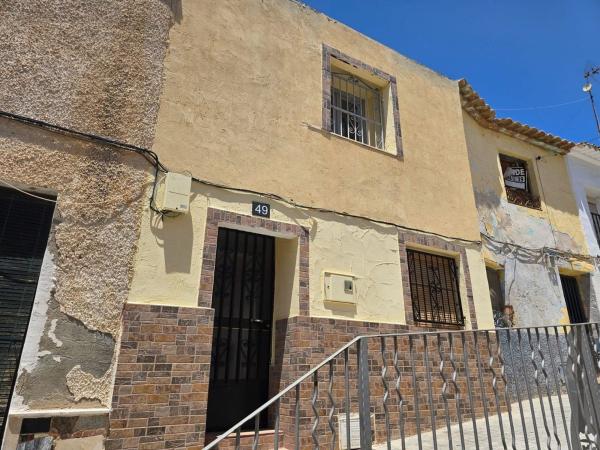 Chalet adosado en Sax photo 4