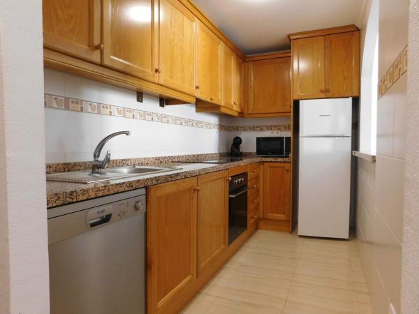 Venta de piso en Piso en Centro, San Miguel de Salinas, San Miguel de Salinas
thumbnail 3